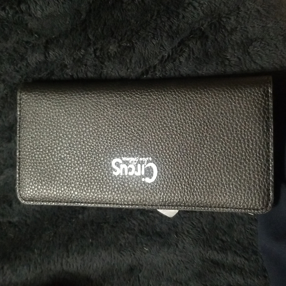 Circus Wallet - Picture 2 of 3